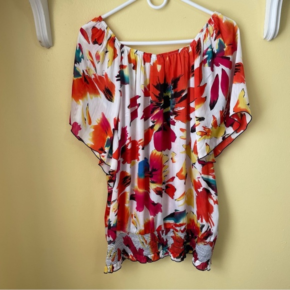 Cato Women’s Plus Size 18/20W Bright Floral top - Picture 2 of 7